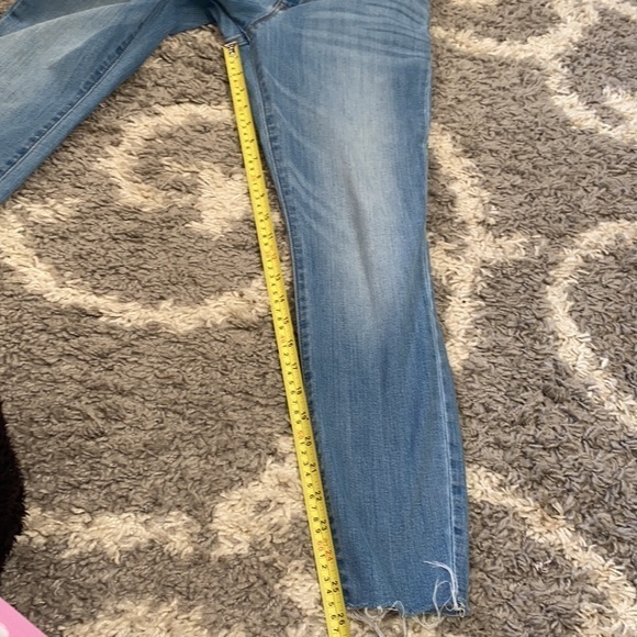 Gap‎ - Picture 7 of 7